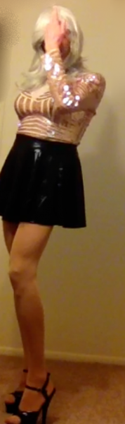 I wish I was brave enough to show my makeup skills on my face!