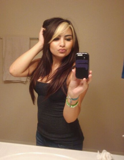 61005_148522705185654_100000837772951_204914_3562582_n