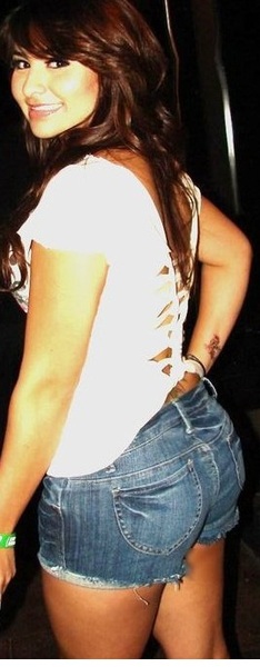 45391_141159769255281_100000837772951_176146_431925_n