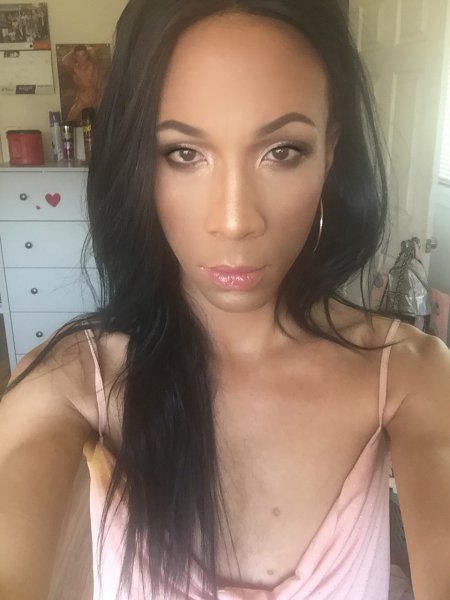 827039110D464426A7E5E5BAB691ED49