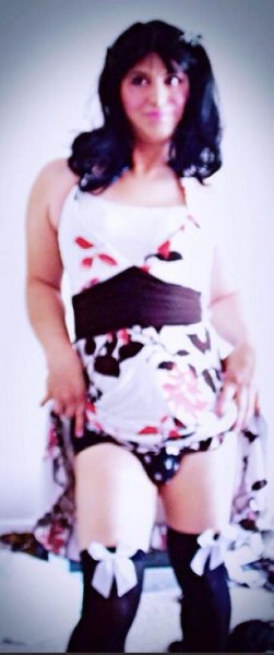 White ribbon thigh-highs