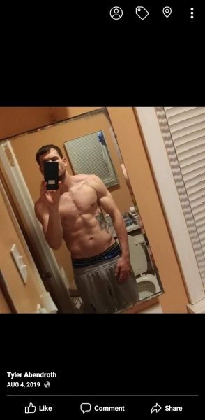 Screenshot_20220618024825_Facebook