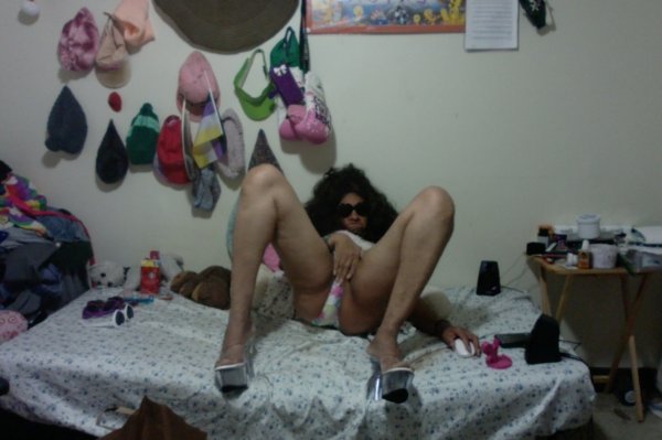 TRANSSEXYMOMMYINHERROOM14