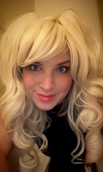 Blonde Daddy Pleaser