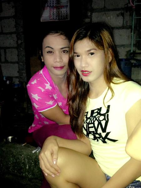 421674_677328972283848_102596176_n