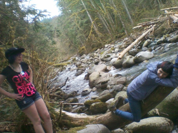 laying on a log the other way