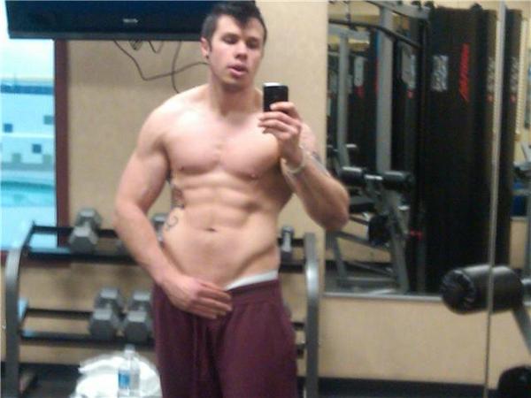 hitting the gym ohhh yaa cliche'........I think so hahaha