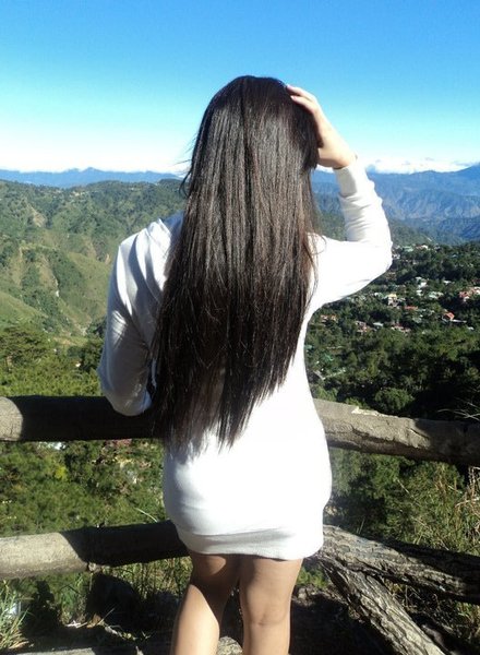 218120_213811525296930_100000042511227_947378_1094472_n