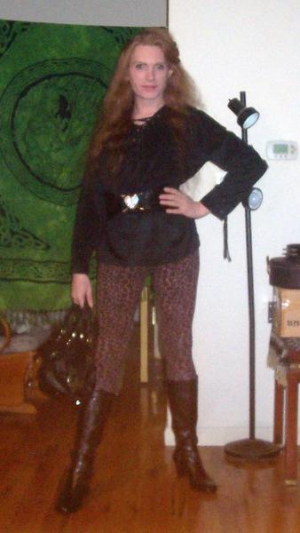 It is not my fault the thumbnail cuts off my head!!!!!