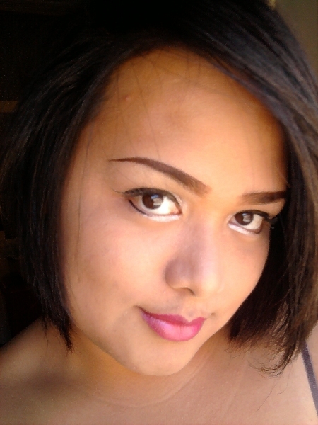 i just love taking picture of my face hehehe