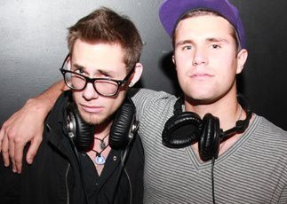 221651_10150144983411116_598326115_7082387_1626727_n