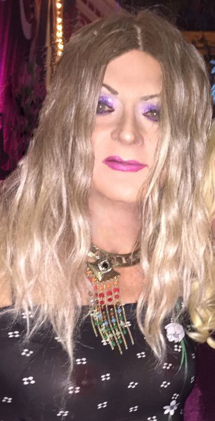 VWS 2017 Party Gurl.jpg