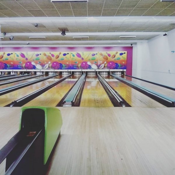 BOWLIIIING